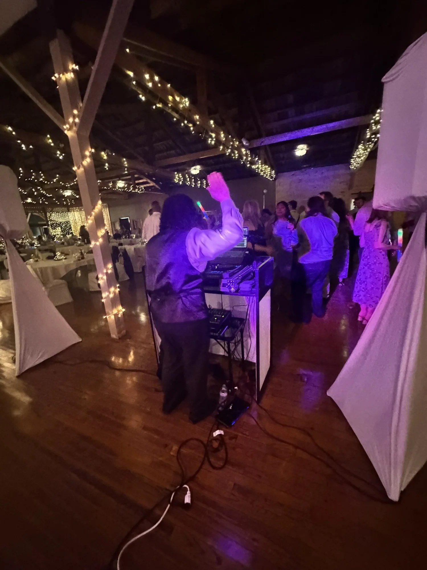 Packed barn dancefloor, hands up