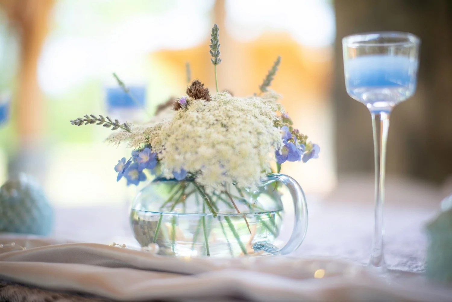 Elegant reception details